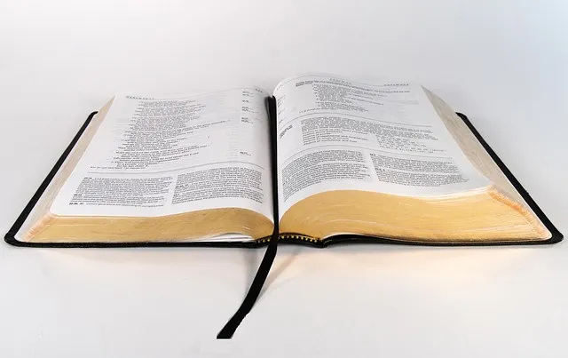 How to Create a Faith-Inspired Family Yearbook
