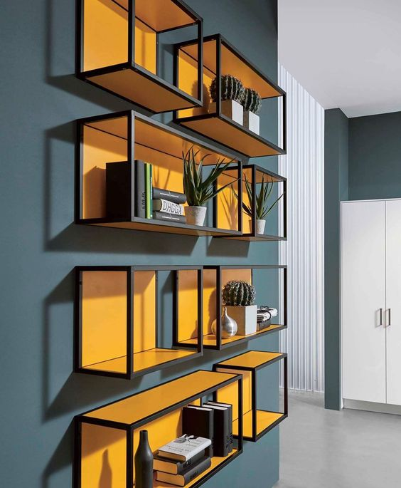 Geometry in the interior design: conceptual or boring?