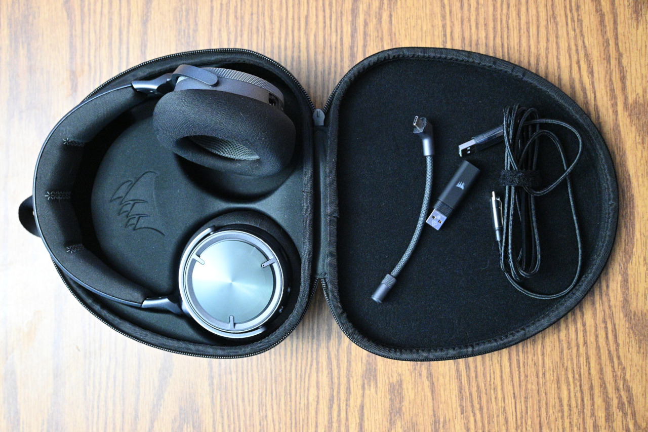 Corsair Virtuoso Max Wireless Gaming Headset