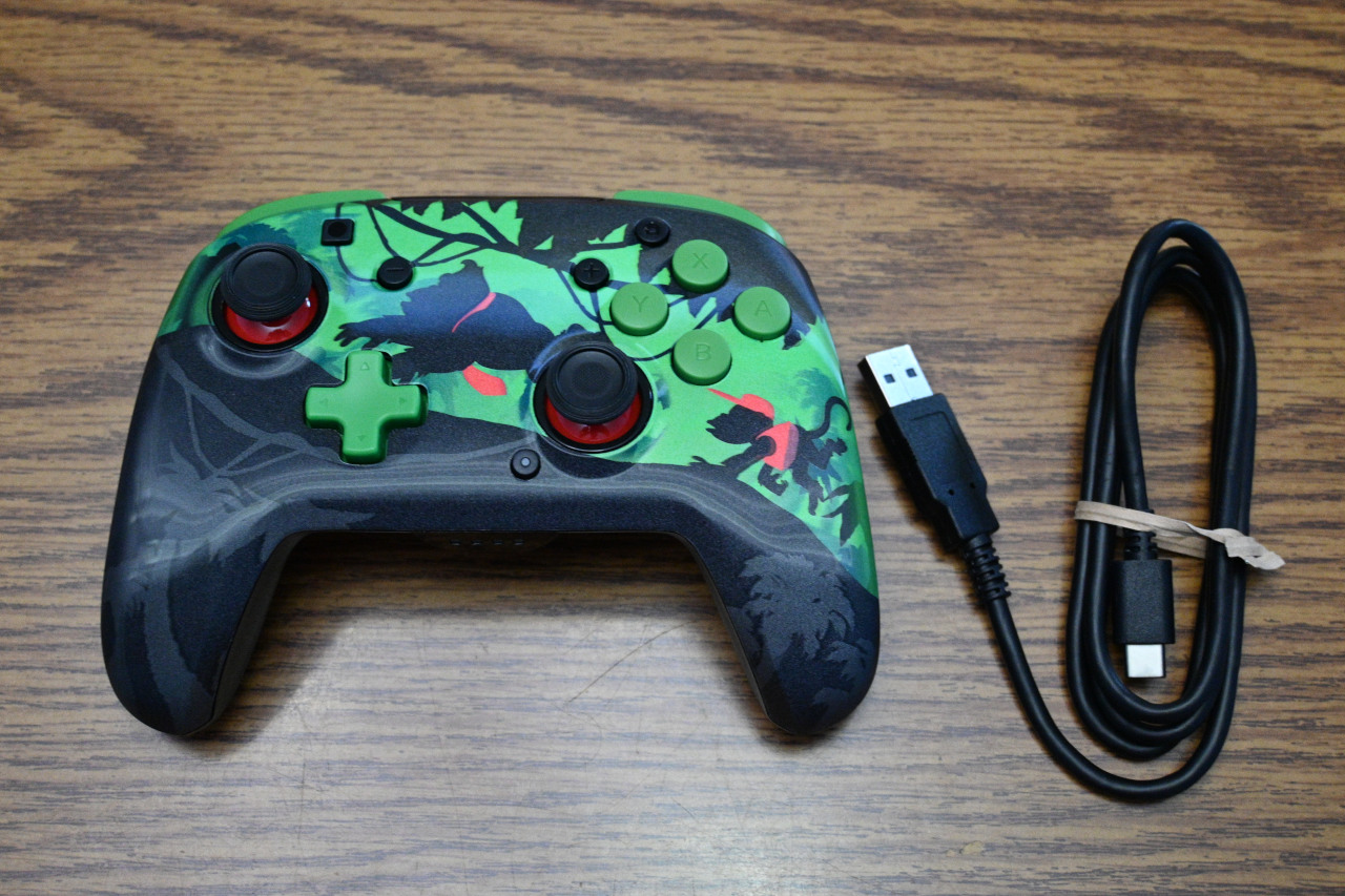 Turtle Beach Rematch Wireless Controller for Nintendo Switch - Donkey Kong